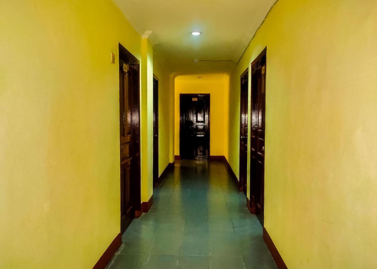 Oyo 3372 Hotel Pelita Terang Нагоя Екстериор снимка