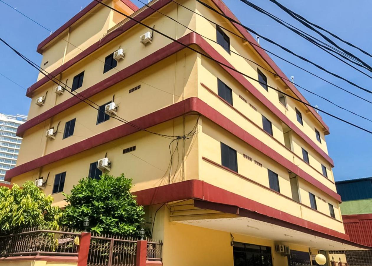 Oyo 3372 Hotel Pelita Terang Нагоя Екстериор снимка