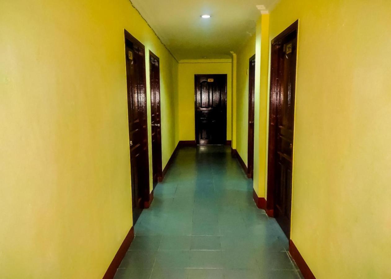 Oyo 3372 Hotel Pelita Terang Нагоя Екстериор снимка